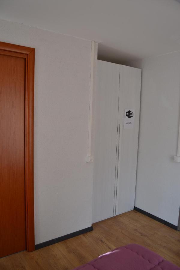 Casa Yoghi Hotel Cadenazzo Eksteriør billede